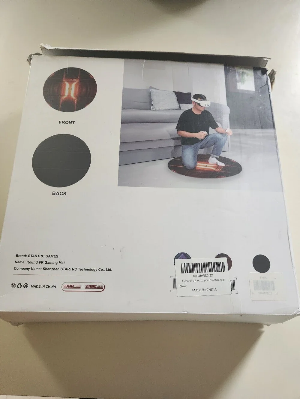 StarTRC Round VR Gaming Mat - Black and Orange